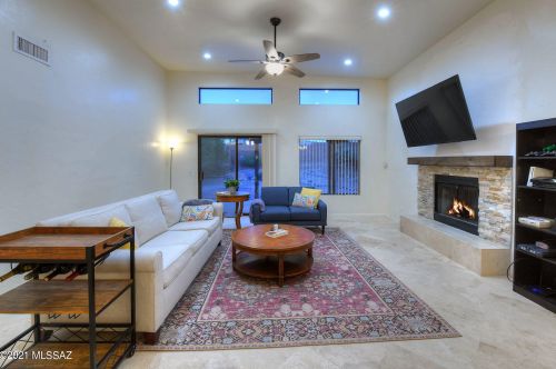 1296 Hopbush Way, Tucson, AZ 85704-2648