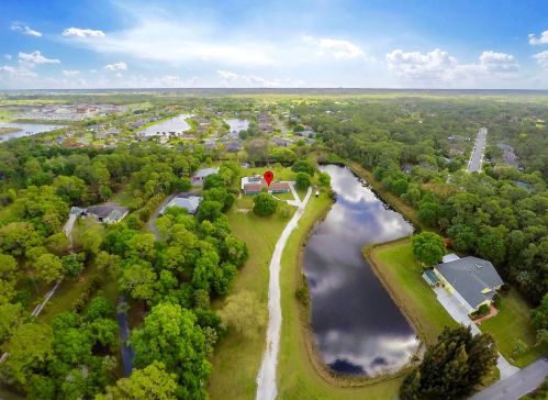 4370 Christensen Rd, Fort Pierce, FL 34981-5084