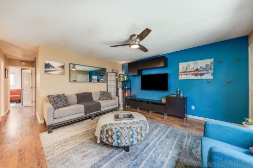 4070 Wabash Ave, San Diego, CA 92104-8102