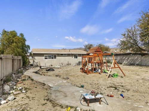 65911 6th St, Desert Hot Springs CA  92240-3010 exterior