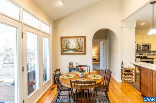 10 Mulligan Dr, Bybee VA  22963-2560 exterior