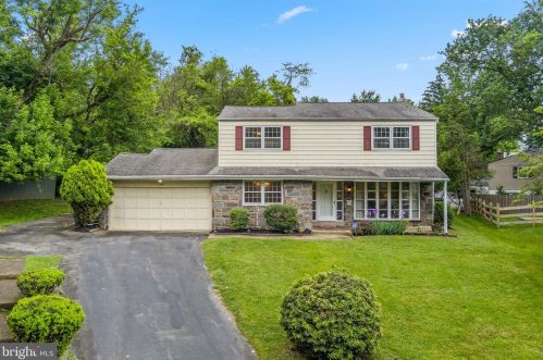 3 Cedar Pl, Miquon, PA 19444-2314