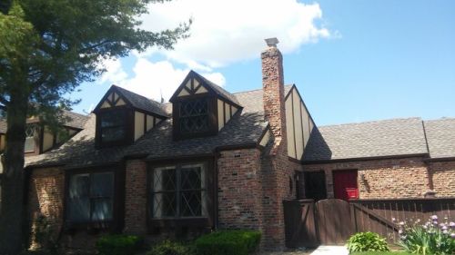 27 Summerfield Ct, Deer Park, NY 11729-5642