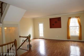 45550 Reading Ter, Sterling VA  20166-3052 exterior