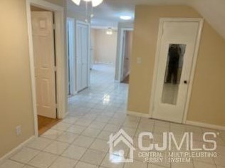 10 Eggers St, East Brunswick NJ  08816-1420 exterior