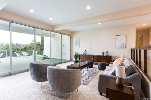 3041 Riverside Ter, Chino CA  91710-2965 exterior