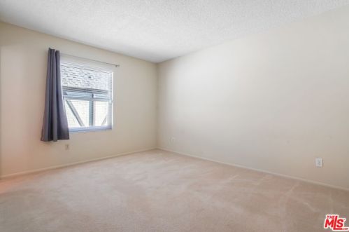 1966 Huntington Dr, South Pasadena CA  91030-4950 exterior