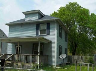 105 Madison St, Waterloo, IA 50703-4237