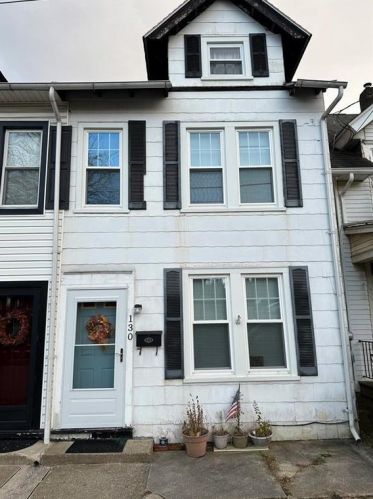 130 Parsons St, Easton, PA 18042-1617