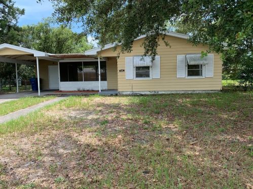 5039 Crescent Rd, Brooksville, FL 34606-1632