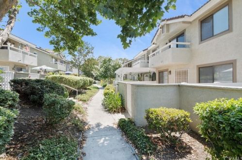 5424 Choctaw Ct, Chino CA  91710-1992 exterior