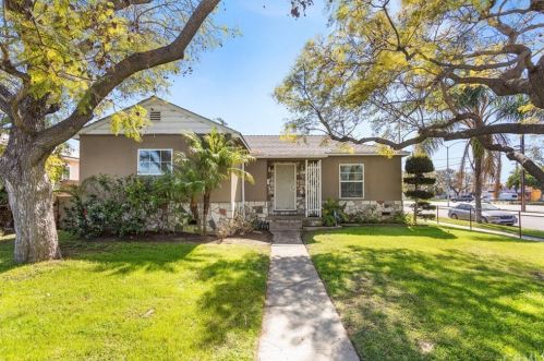 856 148th Pl, Gardena, CA 90247-2726