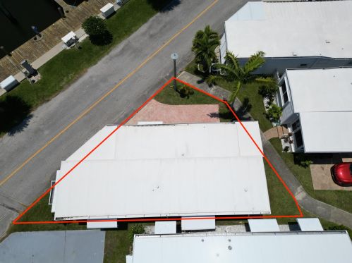 207 Dock Dr, Boynton Beach, FL