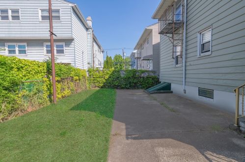 47 14 St, Bayonne NJ  07002-3508 exterior