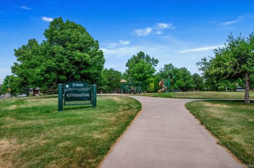 670 Olive St, Denver CO  80220-5521 exterior