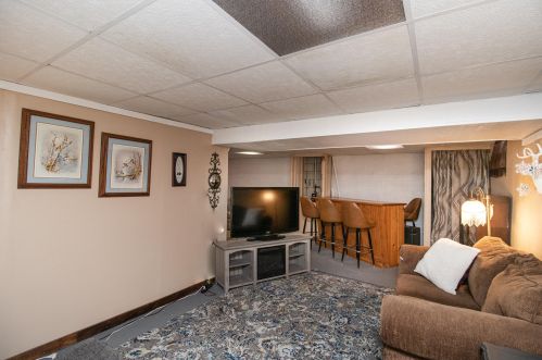 10436 Darnel Ave, Milwaukee WI 53223-3555 exterior