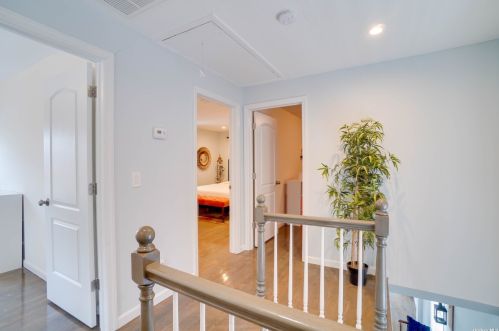 207 Butler St, Westbury NY  11590-3129 exterior