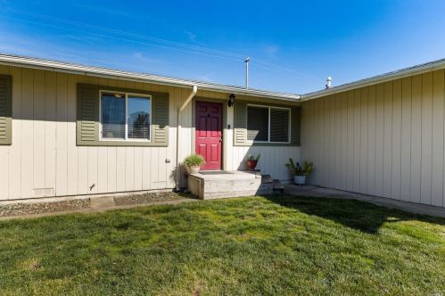1560 Sauterne Pl, Ukiah, CA 95482-3352