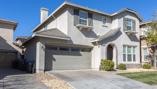 2410 White Dr, Fairfield, CA 94533-8932
