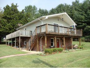 115 Meredith Cir, Johnson City, TN 37615-2844