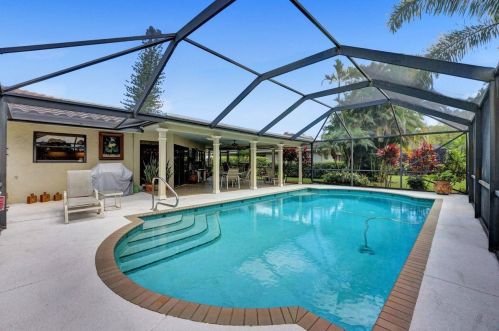 6724 Eastpointe Pines St, West Palm Beach, FL 33418-6911