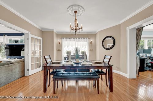 121 Avenue A, Bayonne NJ  07002-1255 exterior