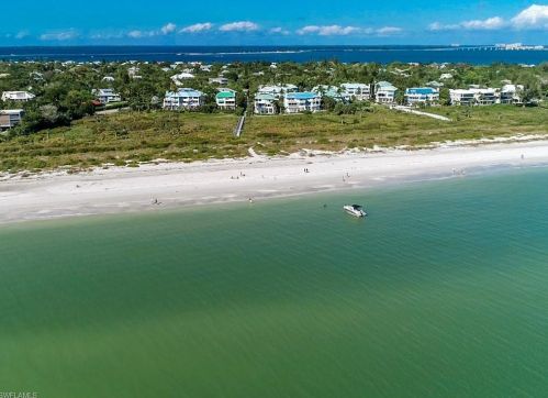 435 Bella Vista Way, Sanibel, FL 33957-7215