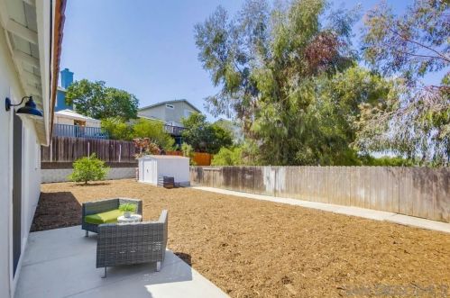6788 Benson Ave, San Diego CA  92114-5833 exterior