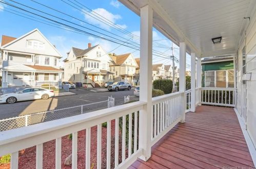 219 6th St, Bridgeport CT  06607-1046 exterior