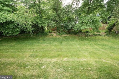 1700 Concord Ct, Blue Bell PA  19422-1336 exterior