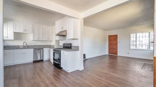 3090 Oregon Ave, Long Beach, CA 90806-1314
