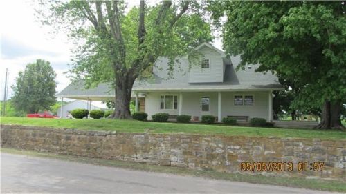2321 Claude Fox Rd, Cornersville, TN 37047-5217