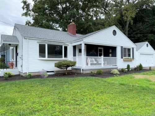 322 Roxbury Rd, New Britain, CT 06053-3127