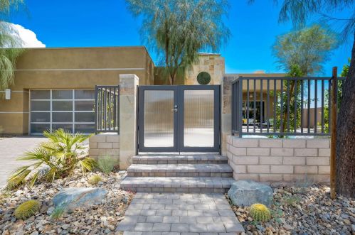57710 Barristo Cir, La Quinta CA  92253-8255 exterior