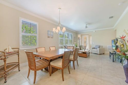 15070 Reef Ln, Bonita Springs, FL 34135-8643