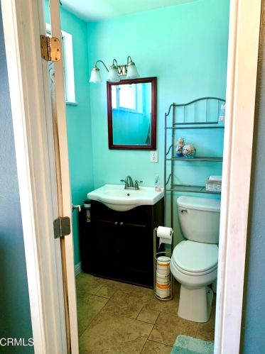 88 Pamela Ct, Santa Paula CA  93060-2400 exterior