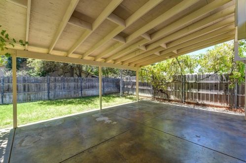 6815 Coventry Dr, Citrus Heights CA  95621-4134 exterior