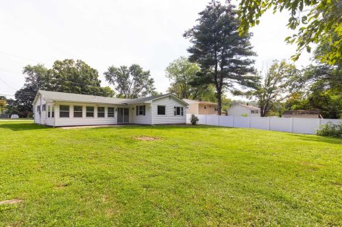 29 Milano Dr, Poughkeepsie NY  12603-6102 exterior