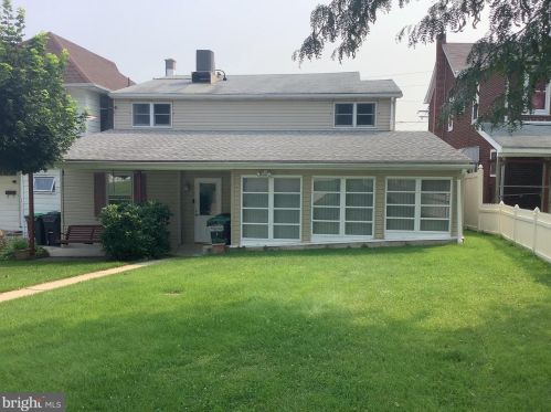 87 Front St, West Cressona, PA 17929-1315
