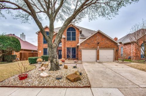1709 Robin Ln, Lewisville, TX 75028-4576