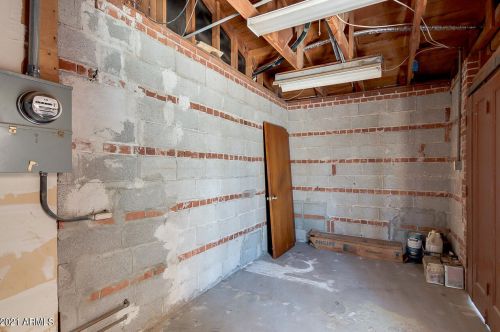 45316 20th St, Phoenix AZ 85087-6562 exterior