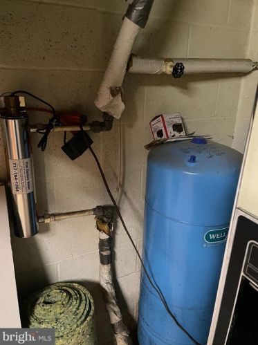 170 Zion Church Rd, Red Lion PA  17356-8400 exterior