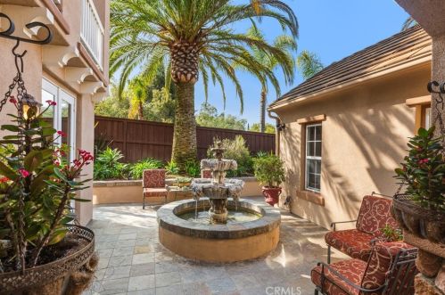 6468 Paseo Cerro, Carlsbad CA  92009-1904 exterior