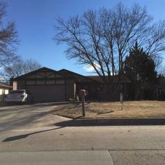 619 High Dr, Riverdale, KS 67152-3234