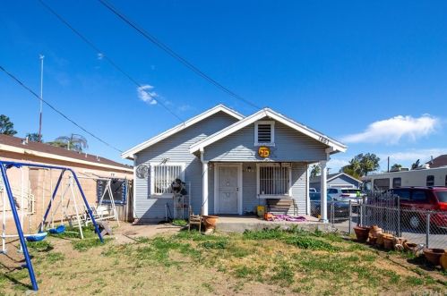 1463 Lugo Ave, San Bernardino, CA 92404-5230