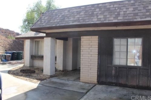 13541 Sunny Ln, Lakeside, CA 92040-4426