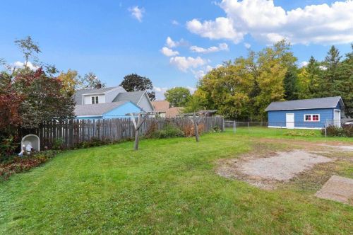 881 Velp Ave, Green Bay WI  54303-3849 exterior