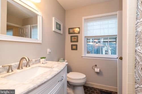 1103 Quinard Ct, Prospectville PA  19002-6010 exterior