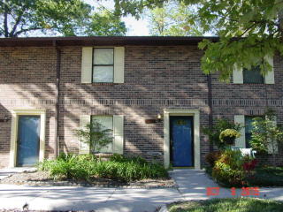 1335 Francis Station Dr, Knoxville, TN 37909-1130