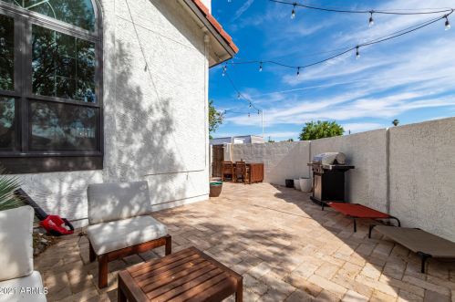 4328 36th St, Phoenix AZ  85018-4075 exterior
